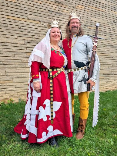 Their Highnesses Gareth and Julianna, Prince and Princess of Æthelmearc.